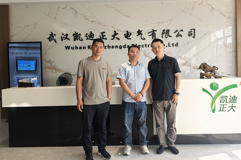 北京科技企業(yè)再購凱迪正大SF6氣體回收裝置 深化綠色電力設(shè)備合作